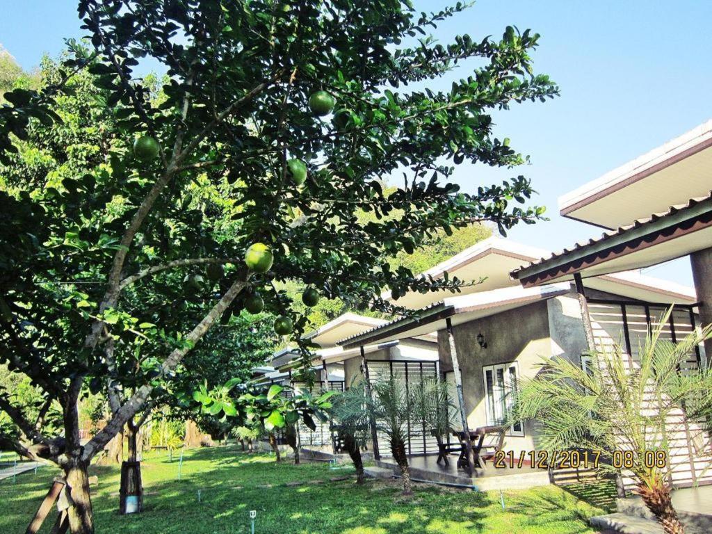 V Valley Resort Satun Exterior photo